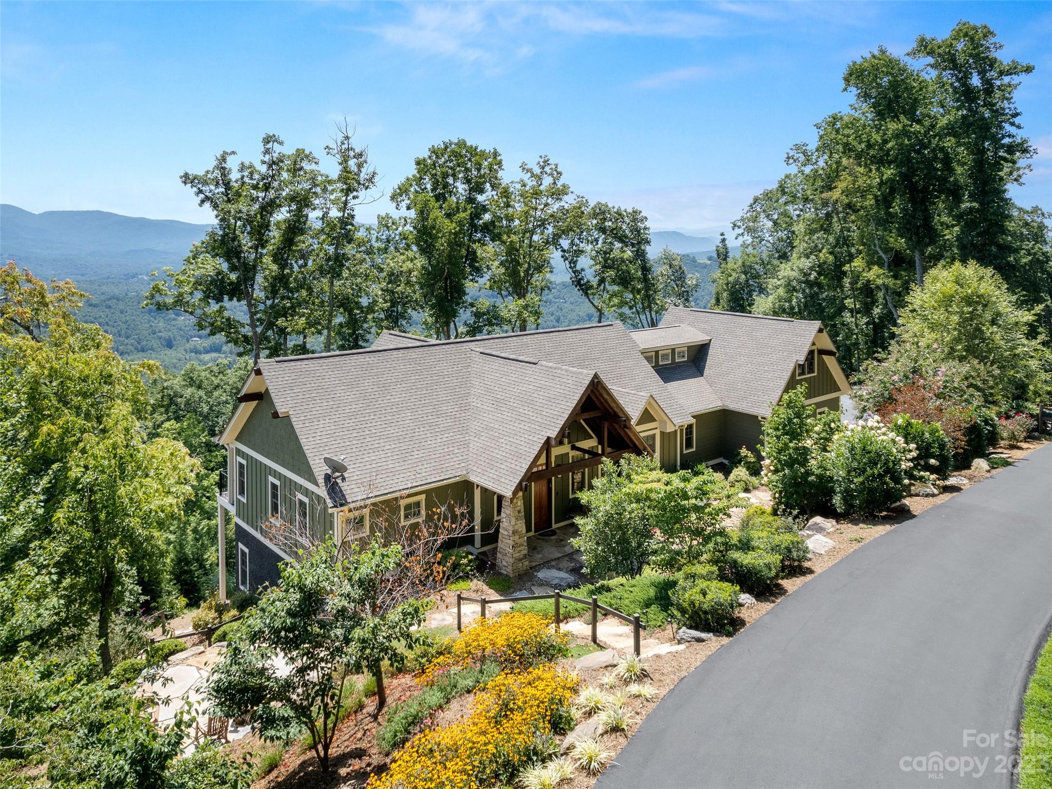 296 Southcliff Parkway Fairview NC 28730