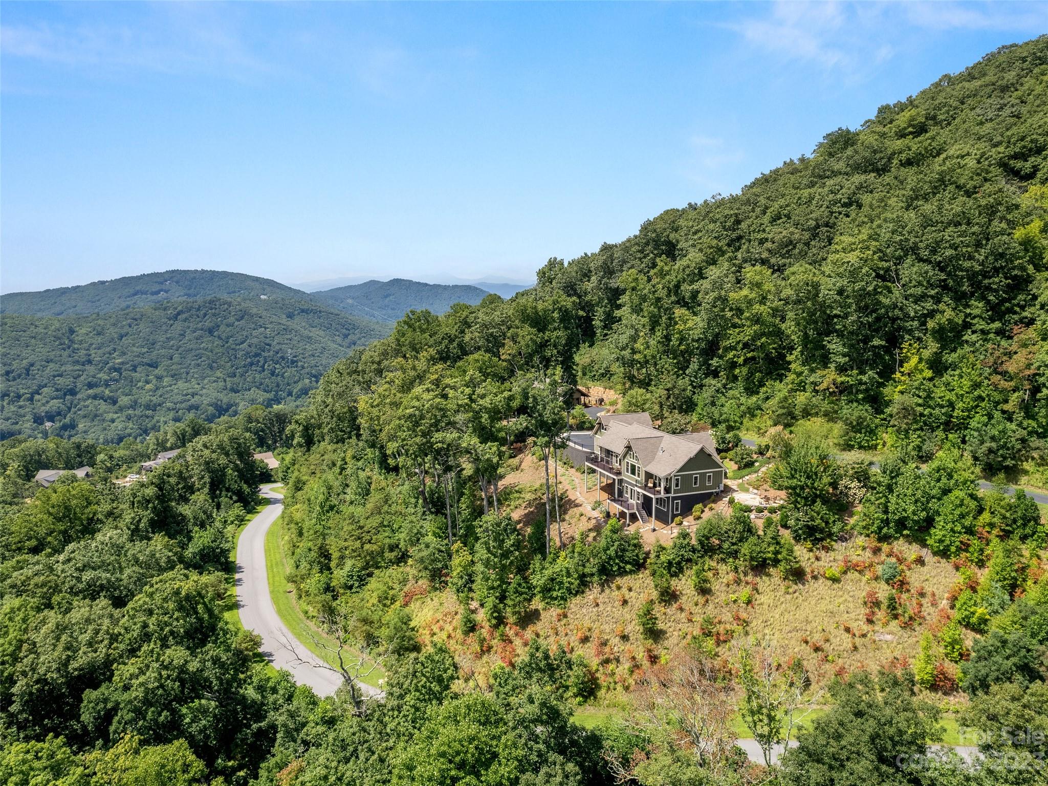 296 Southcliff Parkway Fairview NC 28730