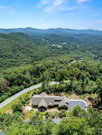 296 Southcliff Parkway Fairview NC 28730