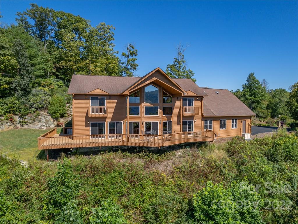 41 Hunters Trail Hendersonville NC 28739