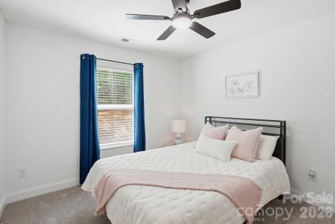 403 Sunset Drive Bessemer City NC 28016