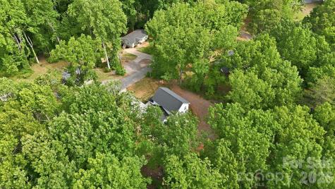 403 Sunset Drive Bessemer City NC 28016