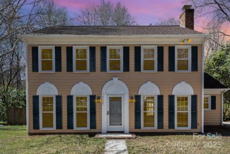 5328 Caradon Drive Charlotte NC 28227