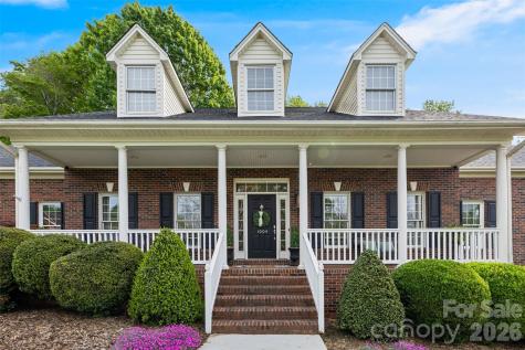 1004 Ashley Place Belmont NC 28012