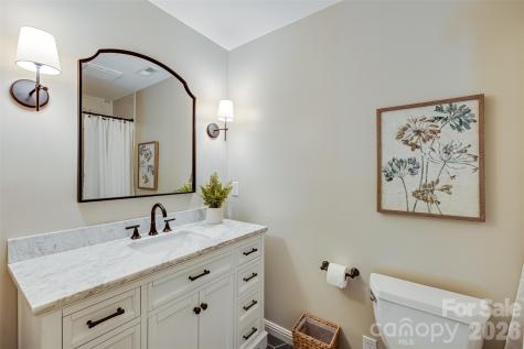 1004 Ashley Place Belmont NC 28012
