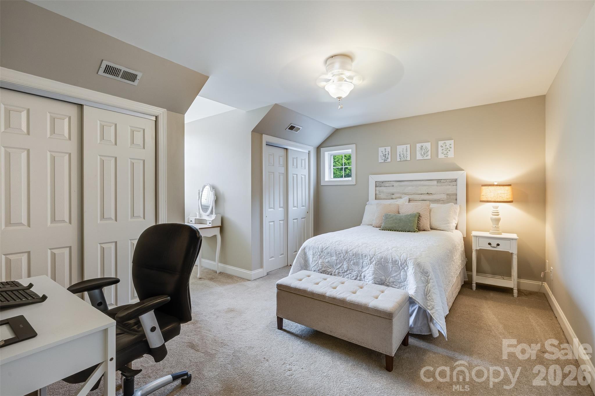 1004 Ashley Place Belmont NC 28012