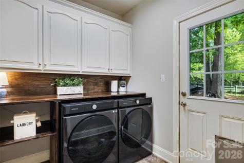 1004 Ashley Place Belmont NC 28012