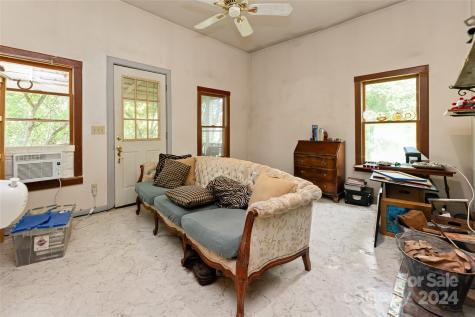 2347 Old Marshall Highway Alexander NC 28701