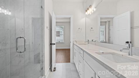 5003 York Park Lane Charlotte NC 28217