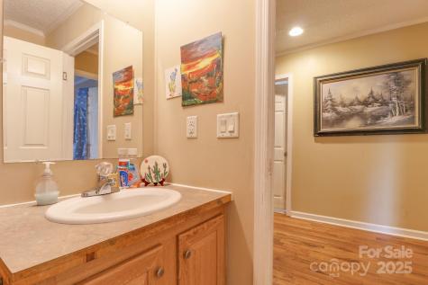 70 Peaceful View Trail Hendersonville NC 28792