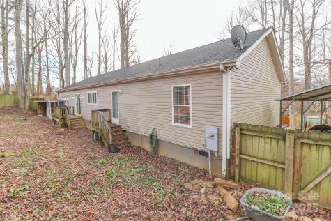 70 Peaceful View Trail Hendersonville NC 28792