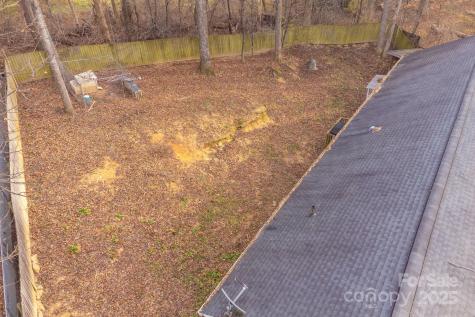 70 Peaceful View Trail Hendersonville NC 28792