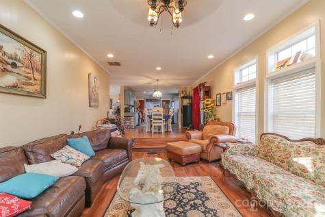 70 Peaceful View Trail Hendersonville NC 28792