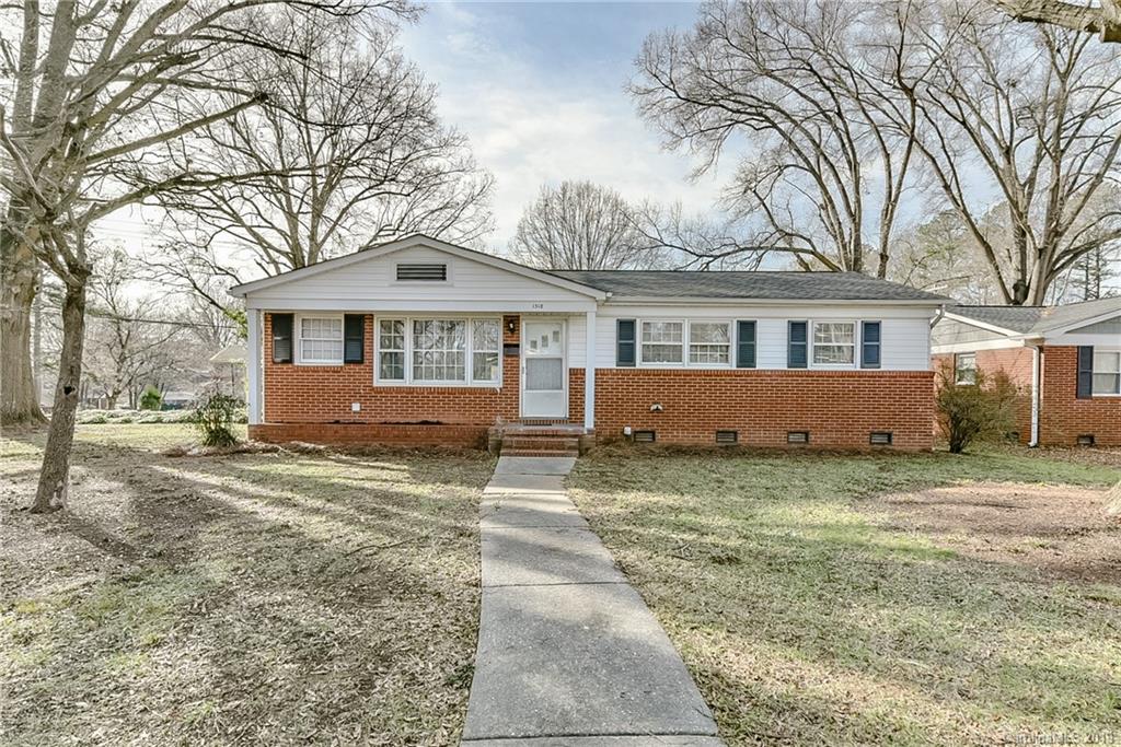 1518 Collier Court Charlotte NC 28205