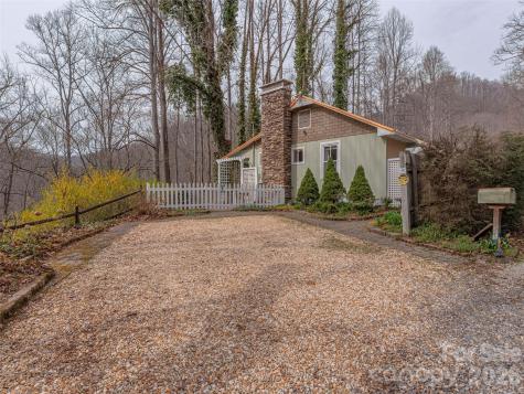 897 Dark Ridge Road Sylva NC 28779