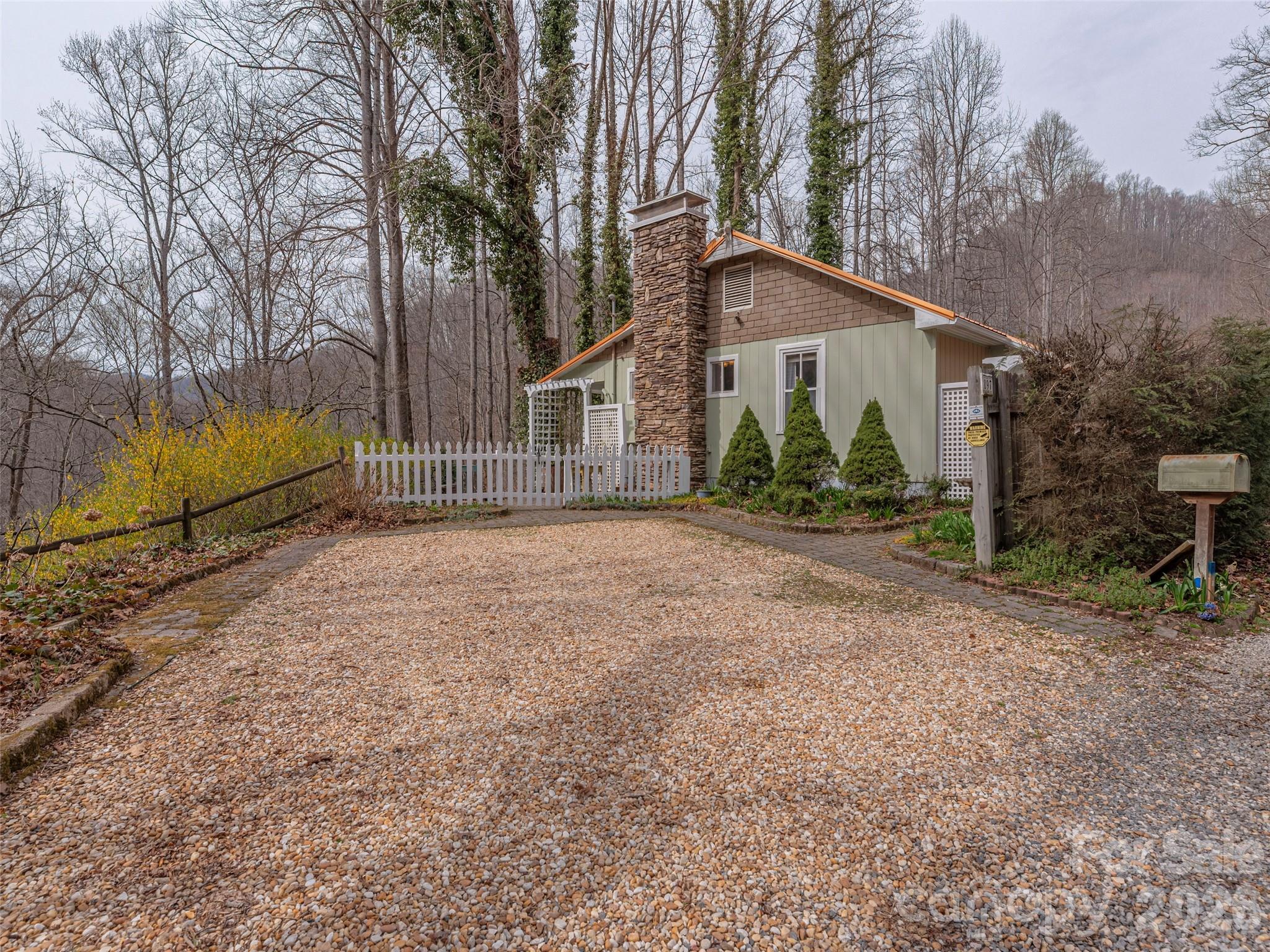 897 Dark Ridge Road Sylva NC 28779
