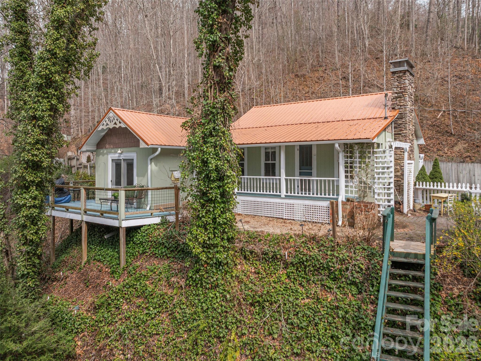 897 Dark Ridge Road Sylva NC 28779