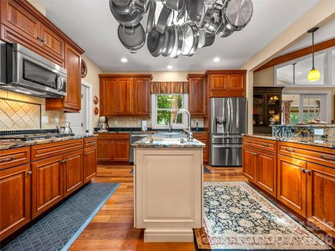 100 Falls Summit Road Hendersonville NC 28739