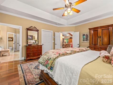 100 Falls Summit Road Hendersonville NC 28739