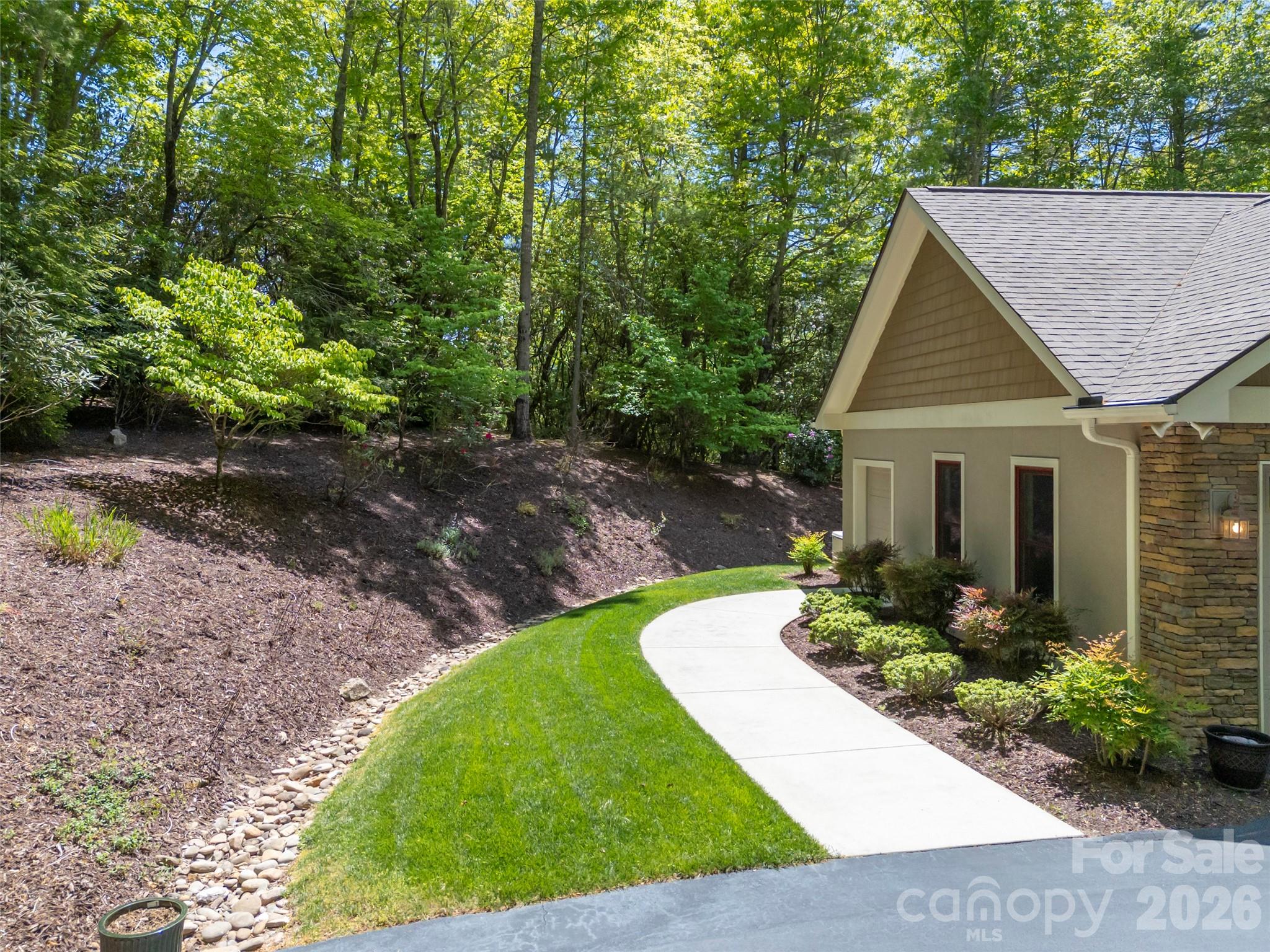 100 Falls Summit Road Hendersonville NC 28739