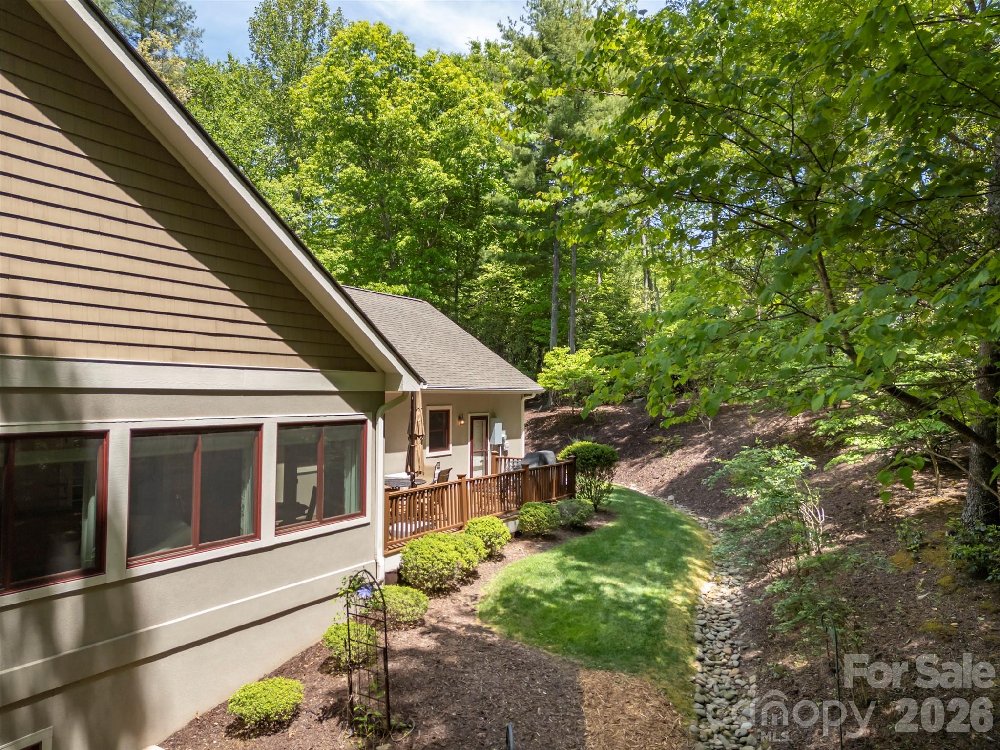 100 Falls Summit Road Hendersonville NC 28739