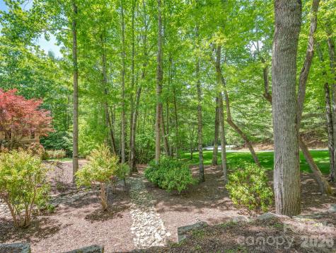100 Falls Summit Road Hendersonville NC 28739