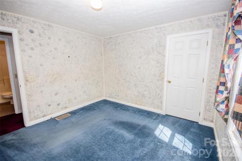 311 Fletcher Road Union Grove NC 28689