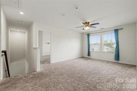 11144 Comiskey Lane Charlotte NC 28273
