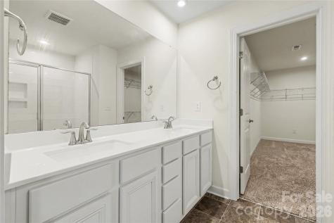 11144 Comiskey Lane Charlotte NC 28273