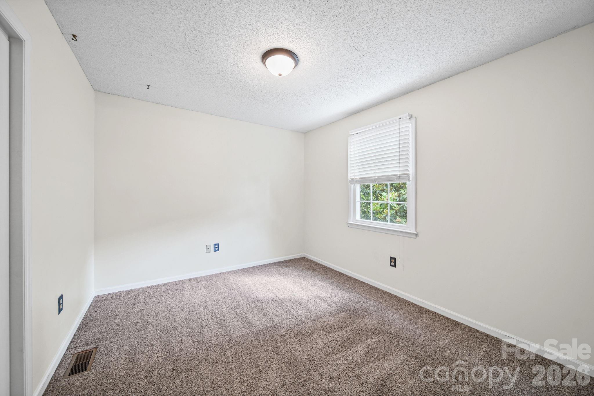 5479 Gunpowder Drive Hickory NC 28601