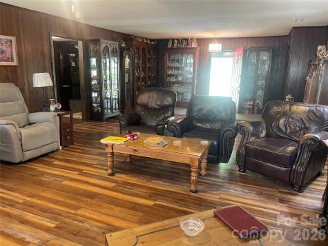 1870 Oakland Road Forest City NC 28043