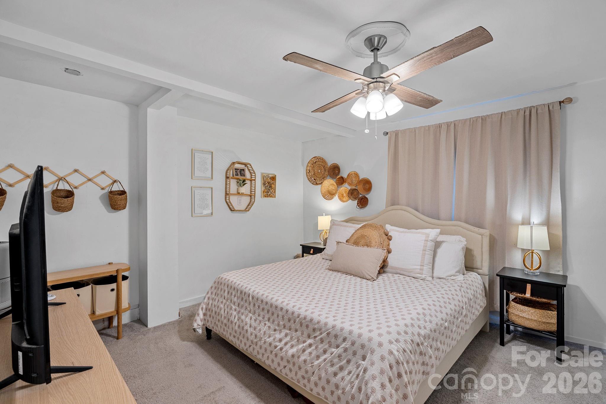 4314 Oak Forest Drive Charlotte NC 28215