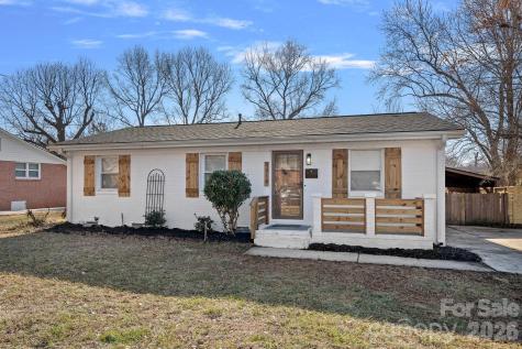 4314 Oak Forest Drive Charlotte NC 28215