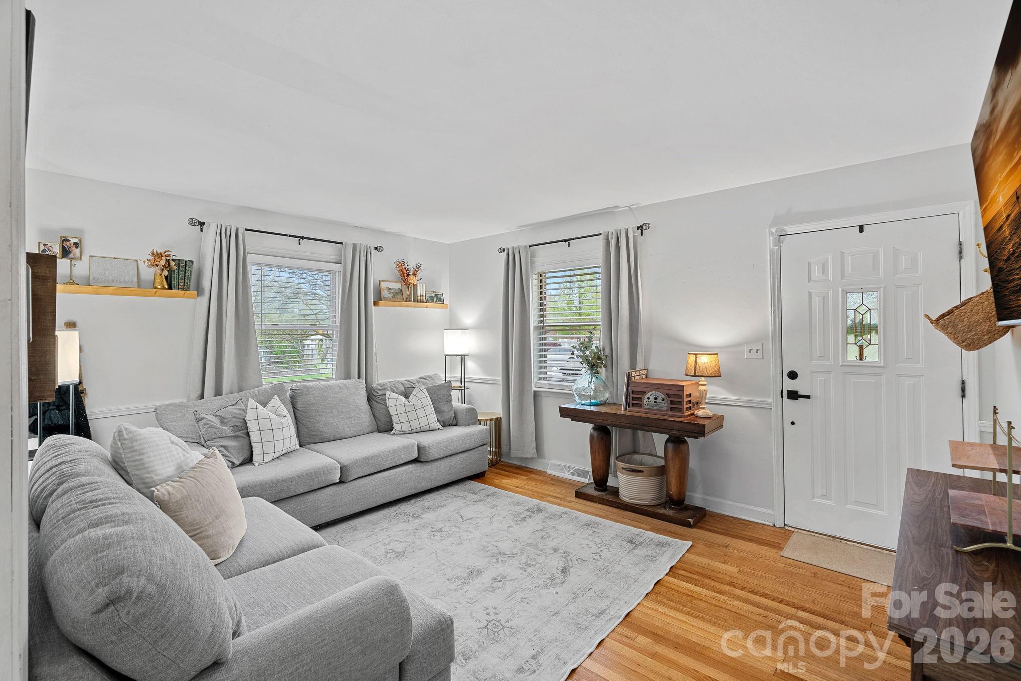 4314 Oak Forest Drive Charlotte NC 28215