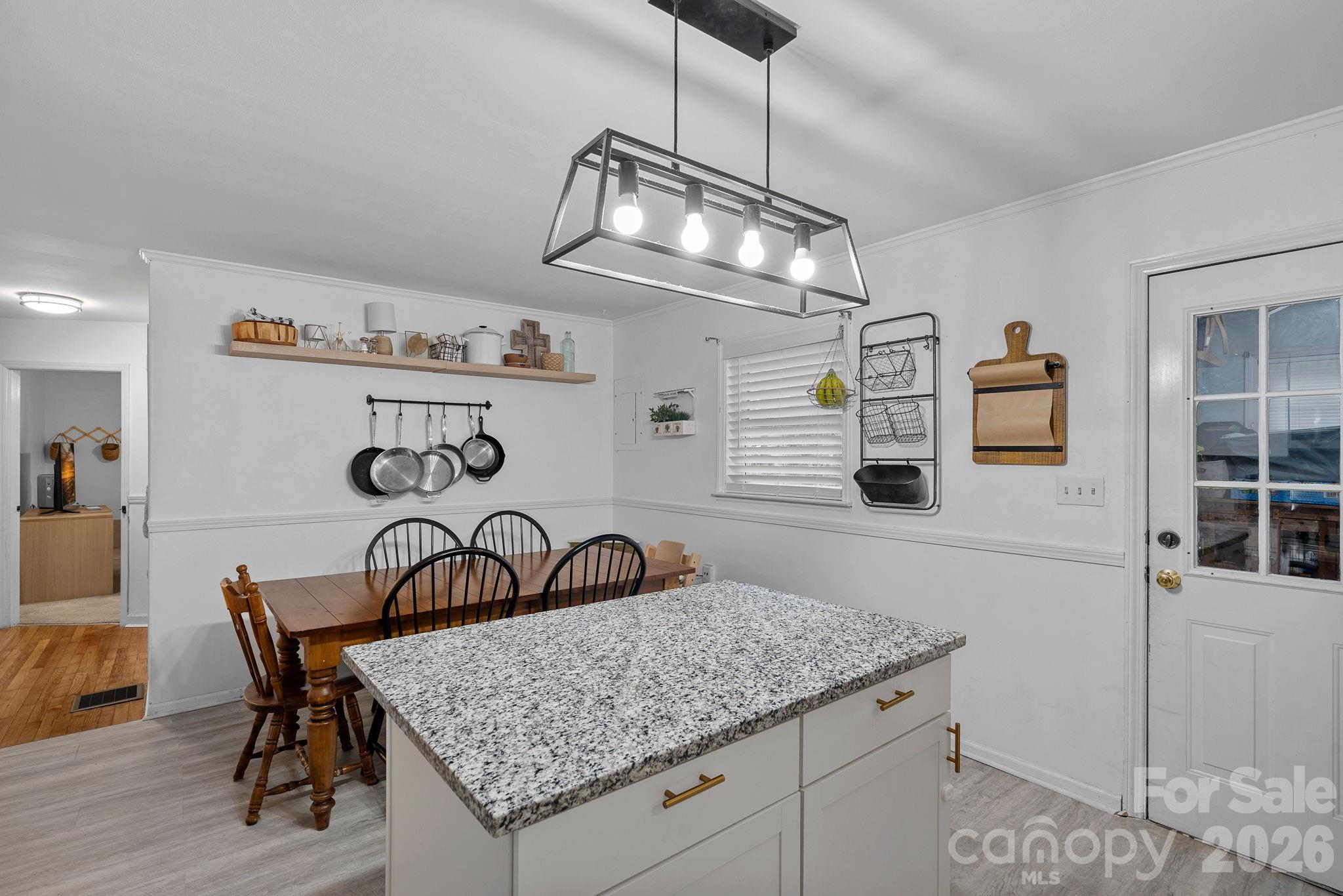 4314 Oak Forest Drive Charlotte NC 28215