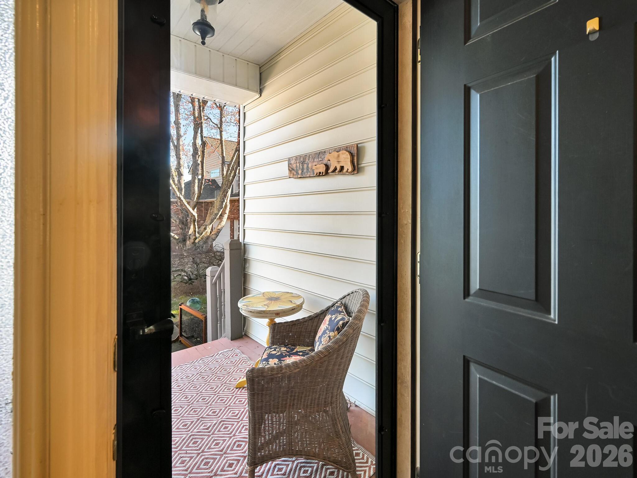 653 High Quarry Road Hendersonville NC 28791