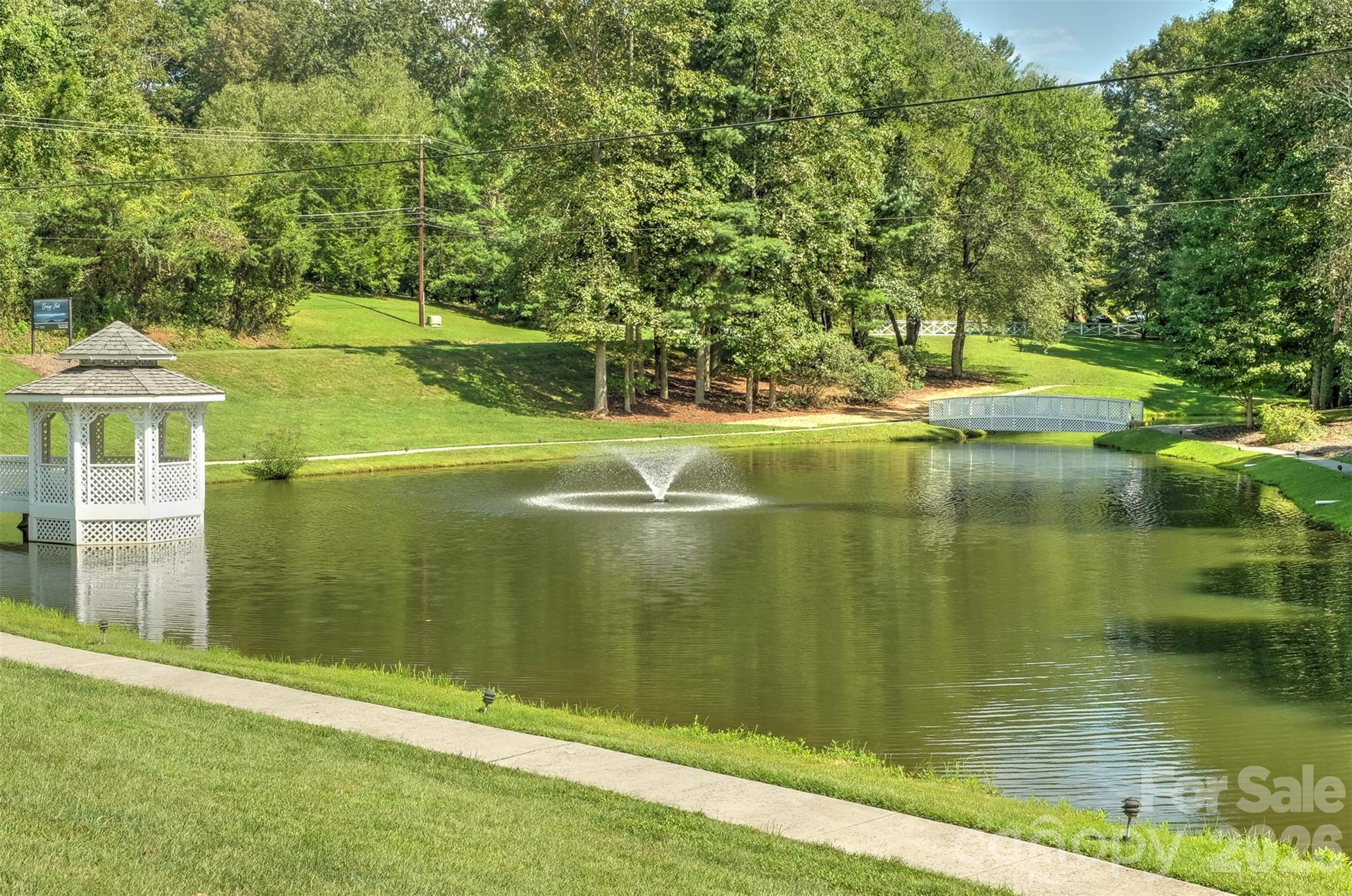 653 High Quarry Road Hendersonville NC 28791
