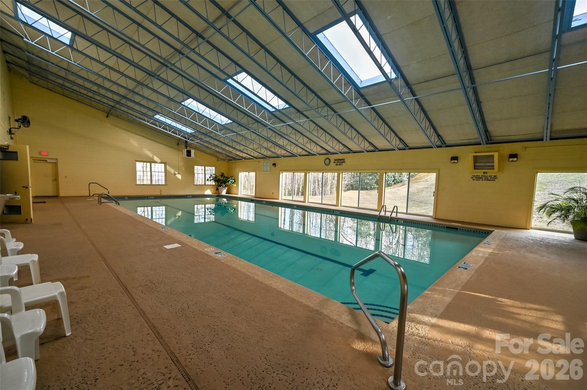 653 High Quarry Road Hendersonville NC 28791