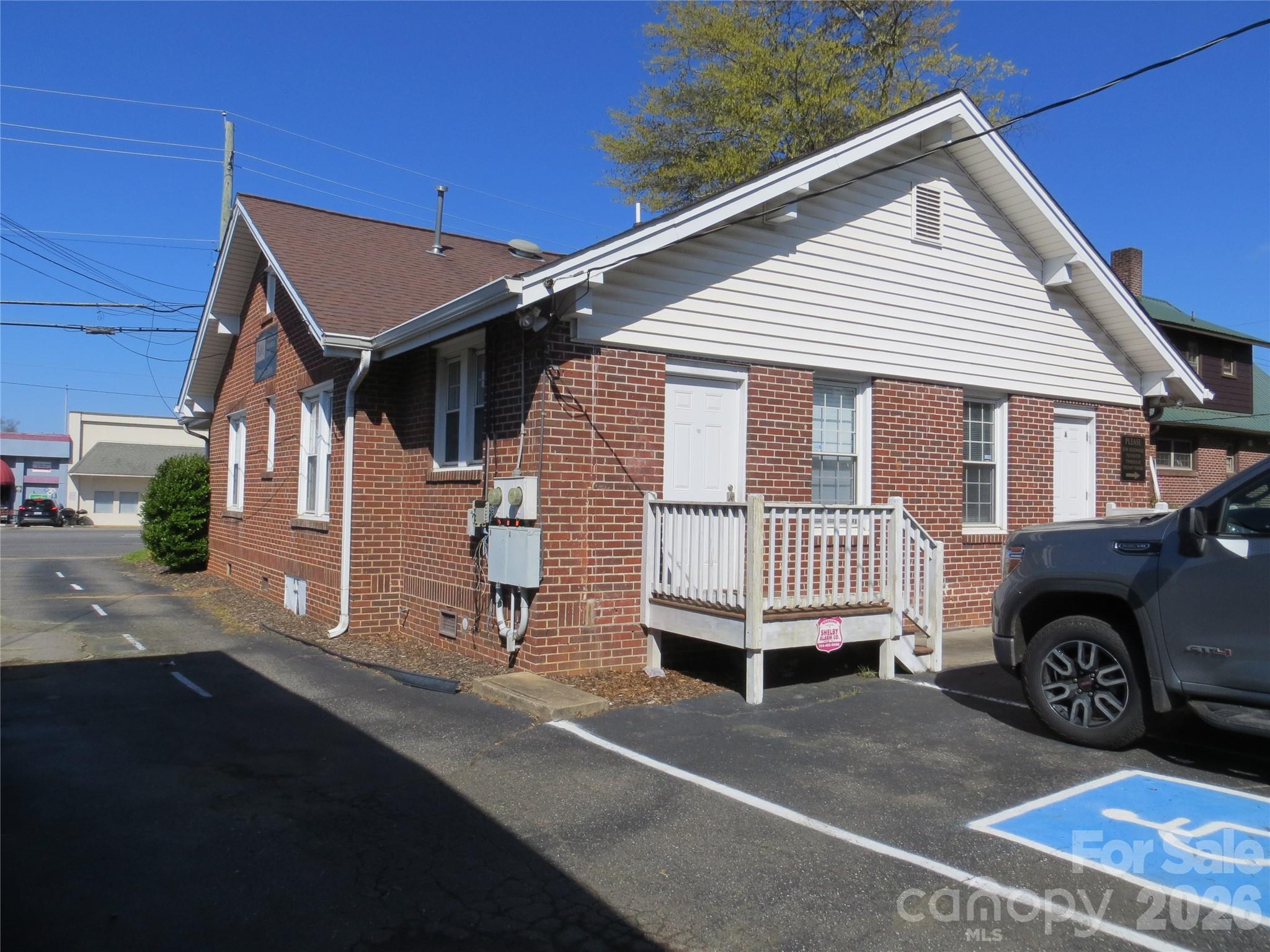 505 S Lafayette Street Shelby NC 28150