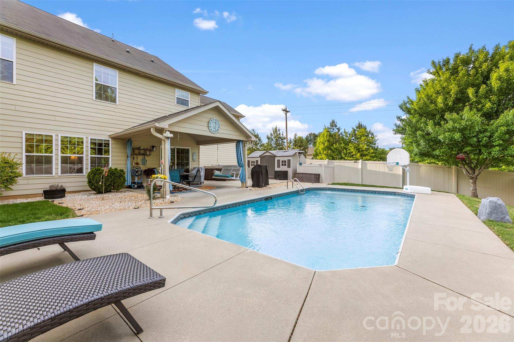 709 Heddington Court Gastonia NC 28056