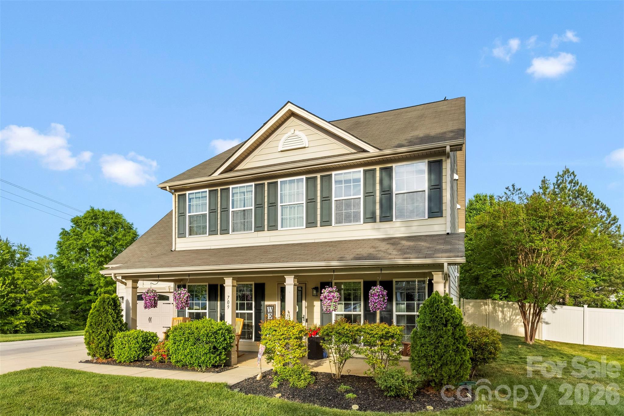 709 Heddington Court Gastonia NC 28056