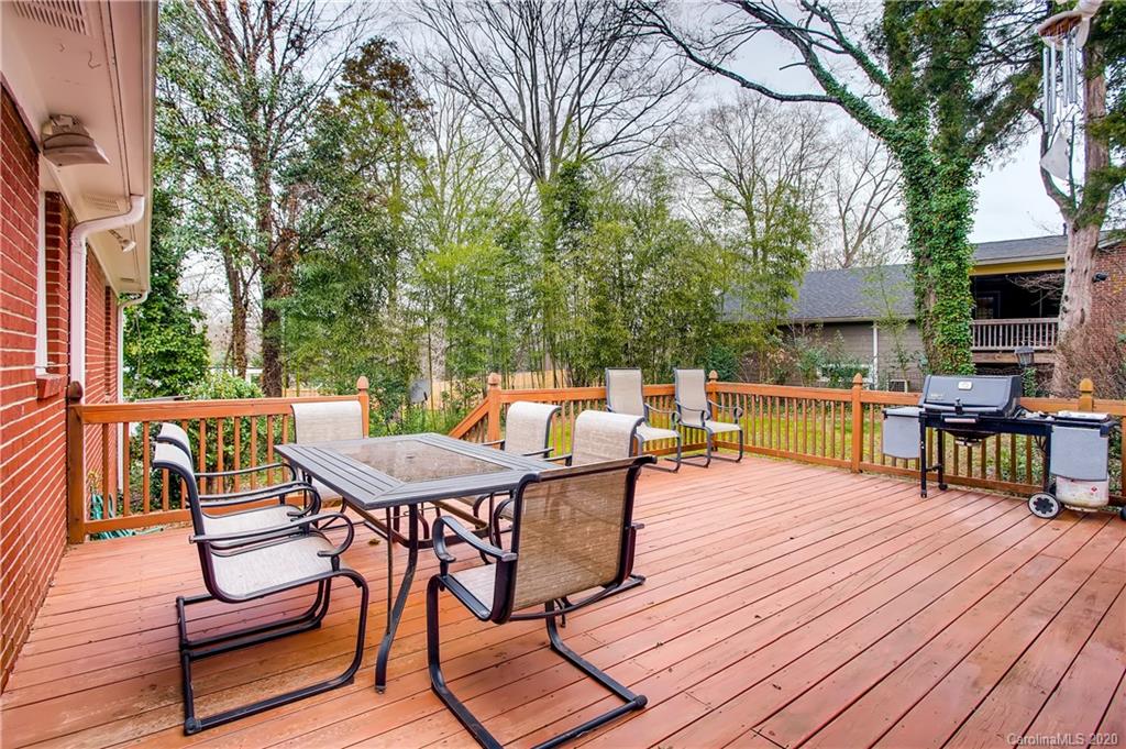 5100 Wedgewood Drive Charlotte NC 28210
