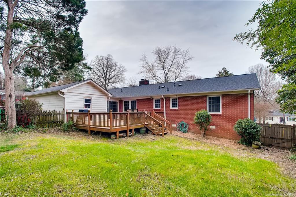 5100 Wedgewood Drive Charlotte NC 28210