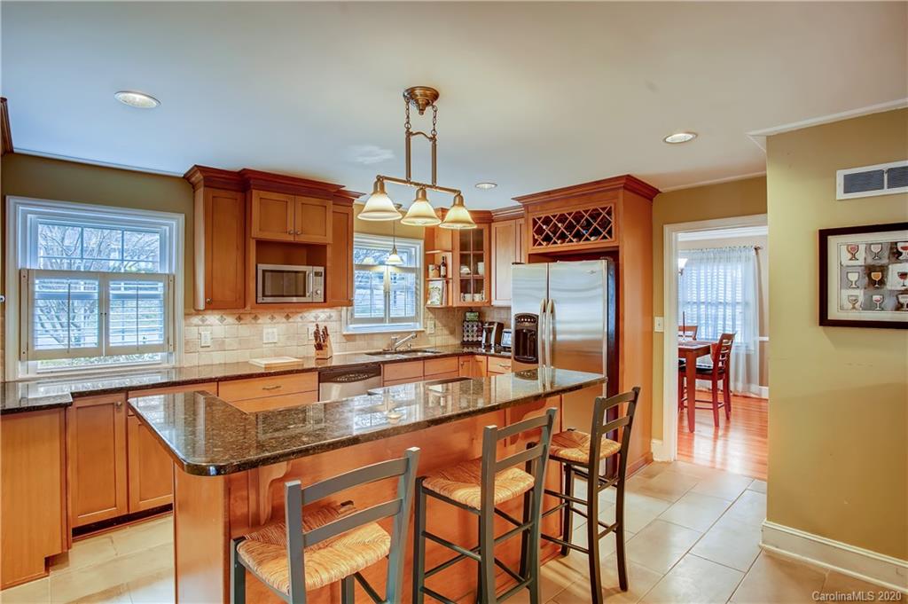 5100 Wedgewood Drive Charlotte NC 28210