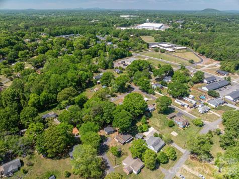 304 Margie Street Belmont NC 28012