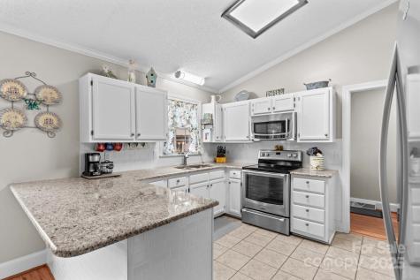 402 Swaim Court Salisbury NC 28147