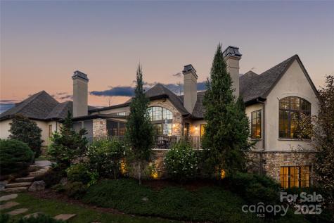 10 Fairsted Drive Asheville NC 28803