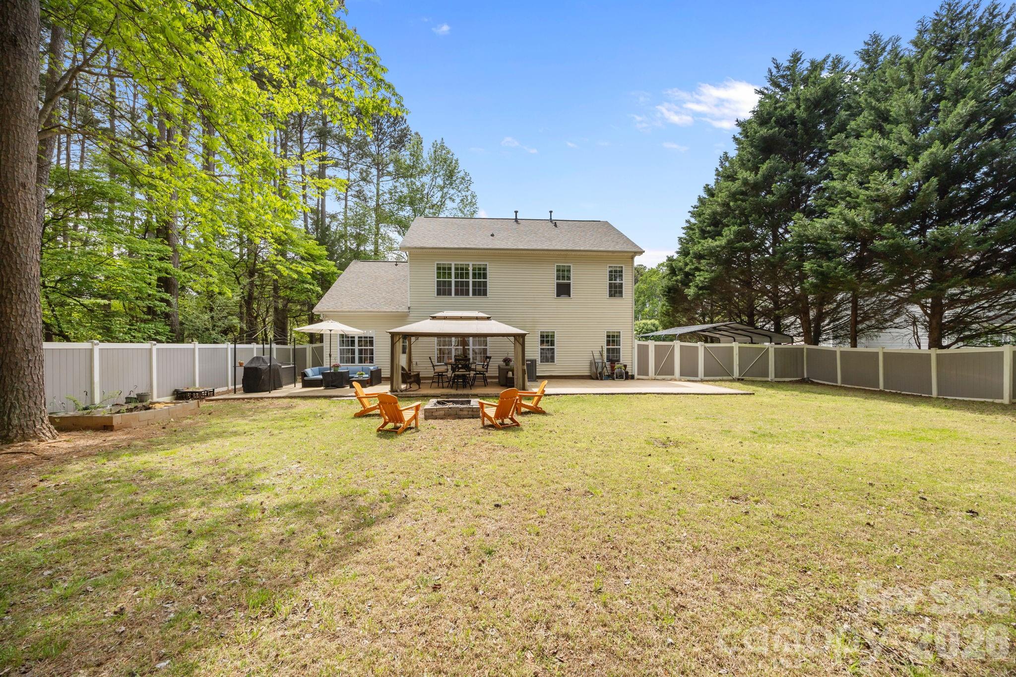 8821 Hambright Road Huntersville NC 28078
