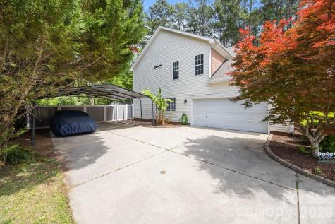 8821 Hambright Road Huntersville NC 28078