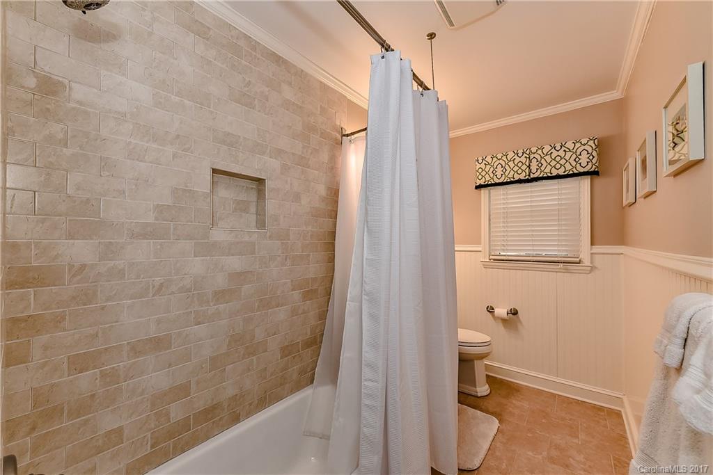 1114 Aylesford Road Charlotte NC 28211